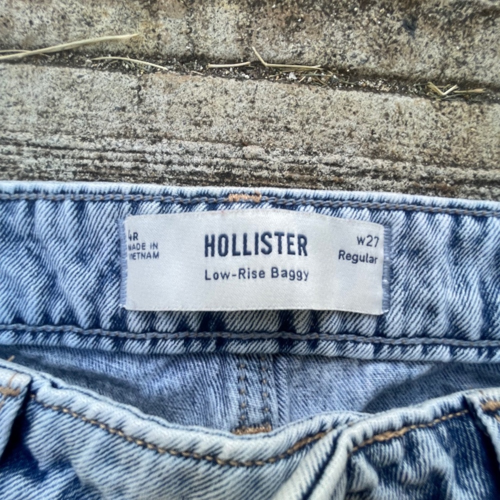 Hollister Low Rise Baggy Jeans w27.